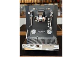 Xenia Espressomaschine, schwarz