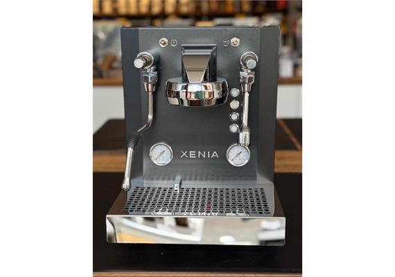 Xenia Espressomaschine, schwarz